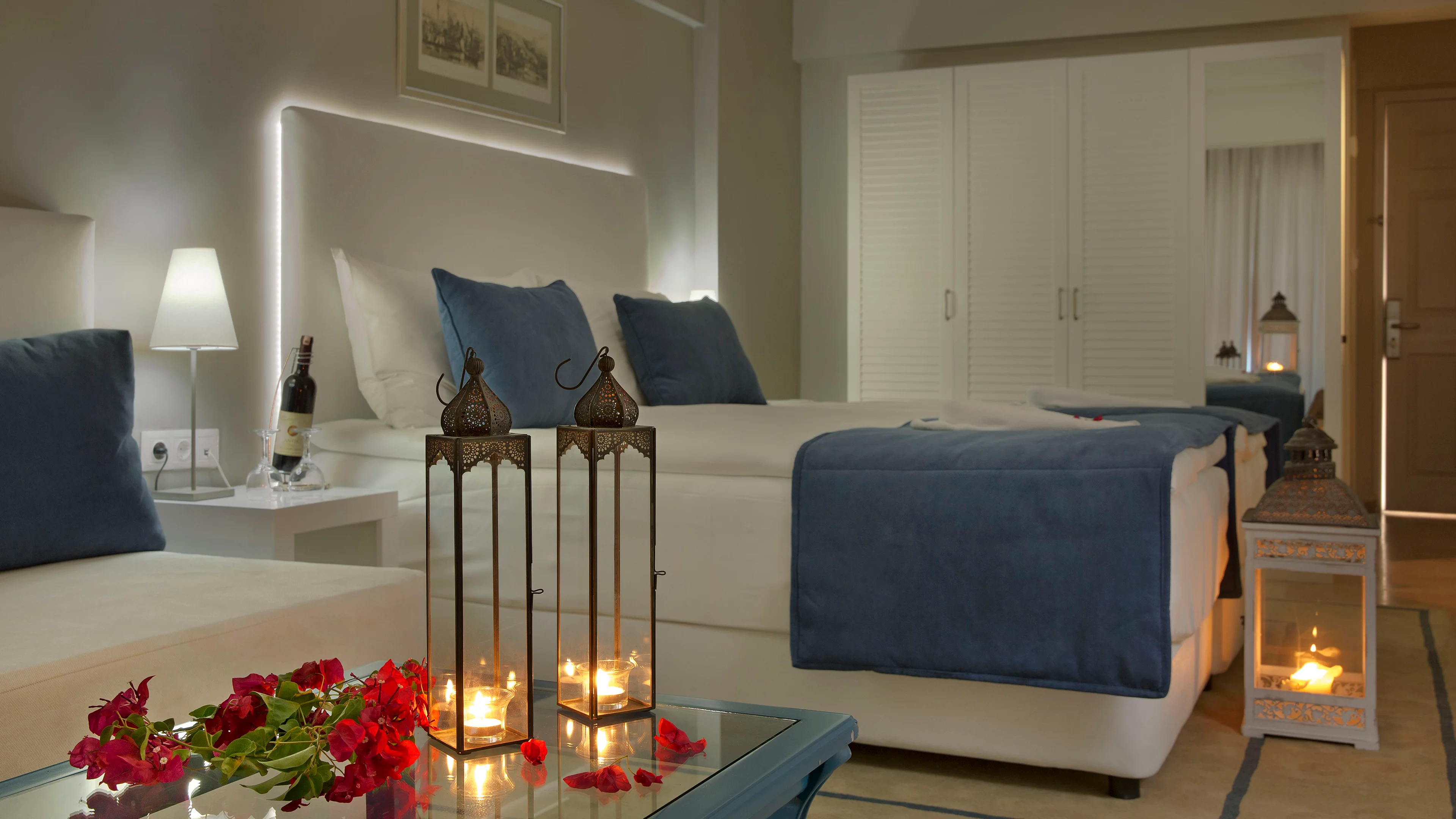 Standard Room, Partial Sea View