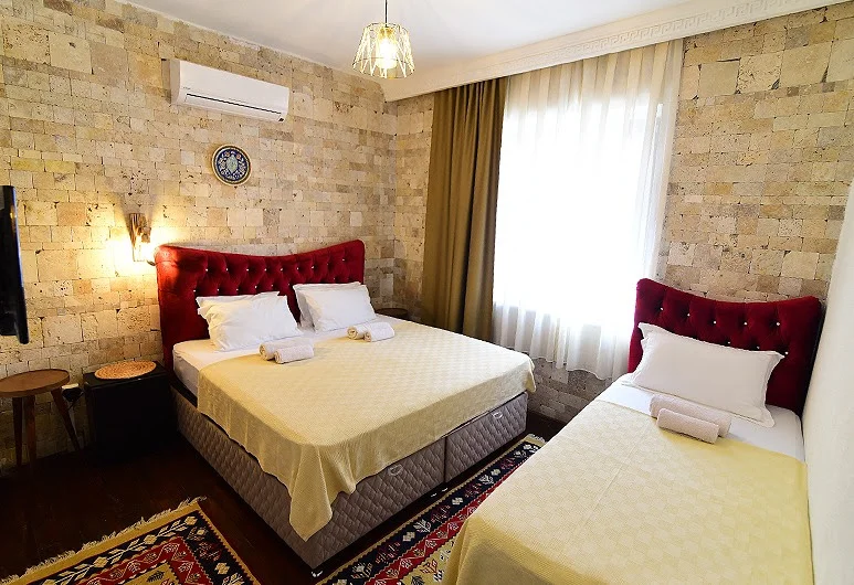 Standard Room (3 Person)