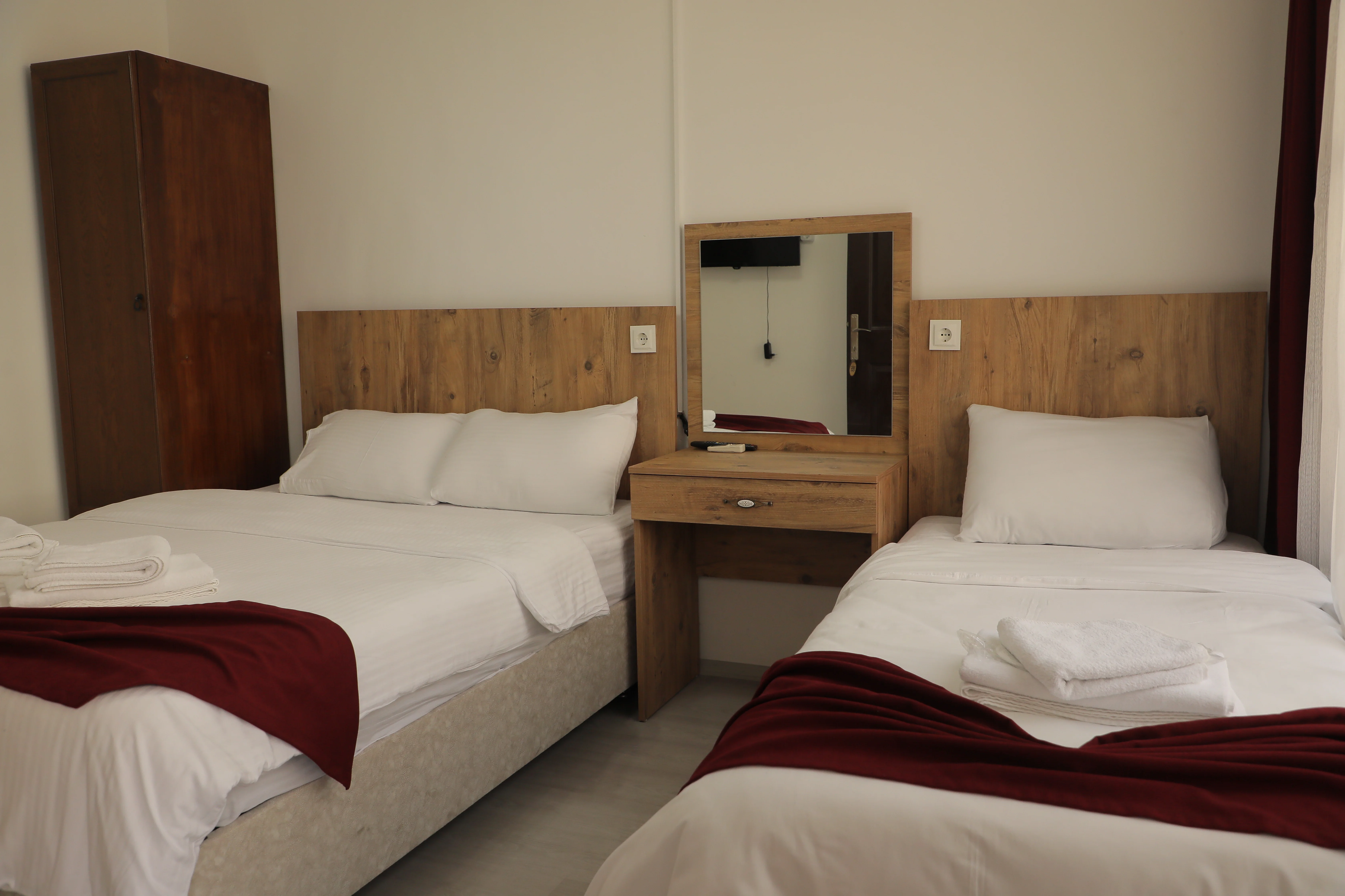 Standart Oda, Bahçe Manzaralı (3 Kişilik)