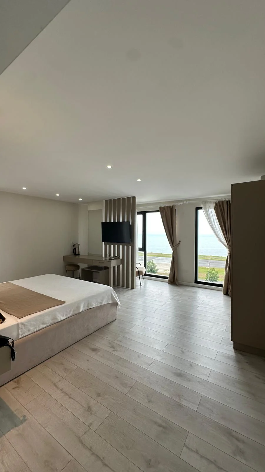Standart Oda, Deniz Manzaralı