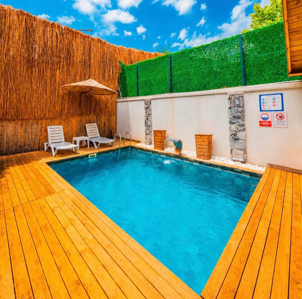 104 Havuzlu Ve Oda Içerisinde Jakuzili Garden Bungalov