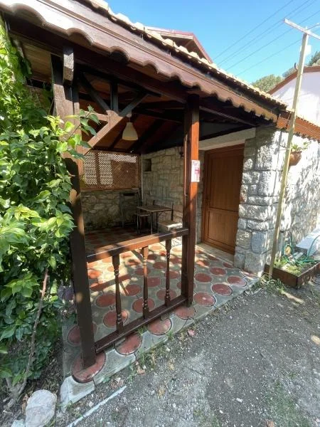 Bahçe Katı Oda, Bahçe Manzaralı