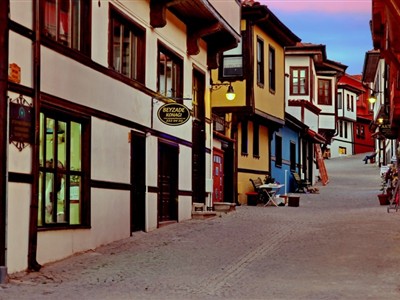 1 Mayıs Özel Eskişehir Odunpazarı Bursa Gölyazı Uluabat Gölü Cumalıkızık Turu / 1 Gece Otel Konaklaması
